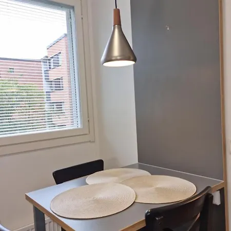 Viihtyisae Saunallinen Kaksio Lentokentaen Laehellae Vantaa Extérieur photo