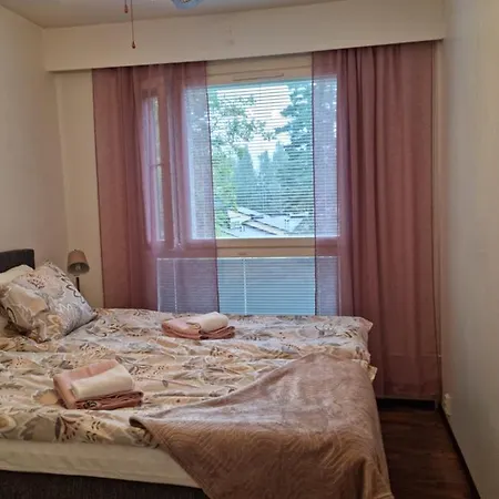 Viihtyisae Saunallinen Kaksio Lentokentaen Laehellae Vantaa Extérieur photo