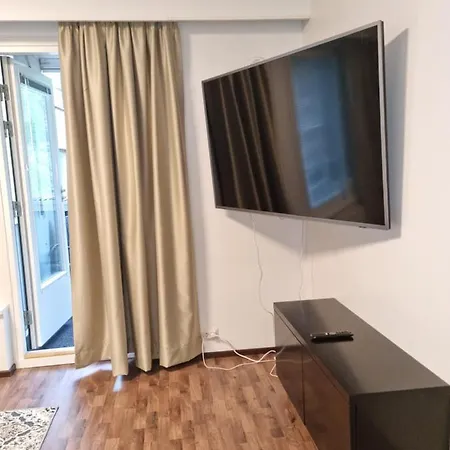 Viihtyisae Saunallinen Kaksio Lentokentaen Laehellae Vantaa Extérieur photo